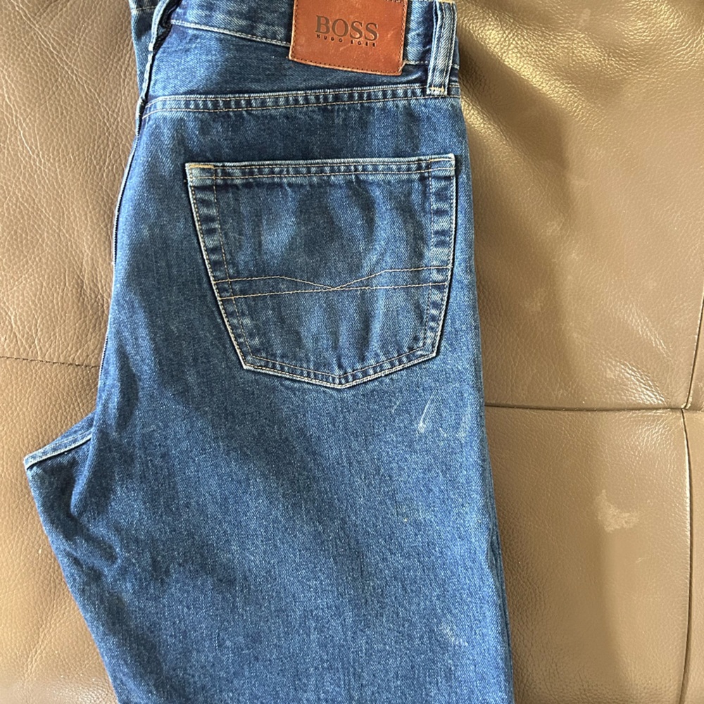 Hugo Boss size 31x32 Arkansas great condition